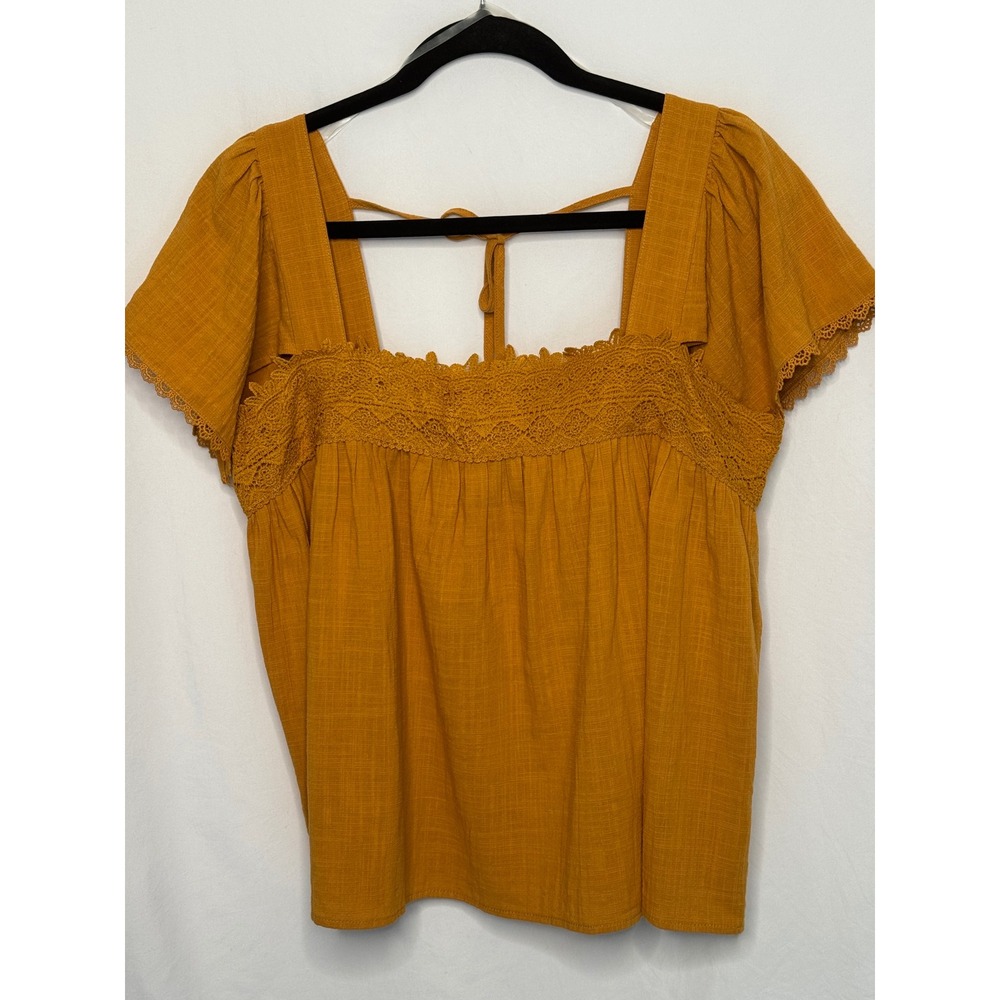 Andrée by Unit Mustard Crochet Lace Babydoll Top Size M NWT